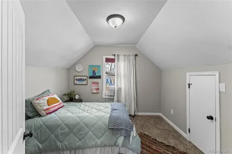 322 Nichols Court Colorado Springs CO 80905