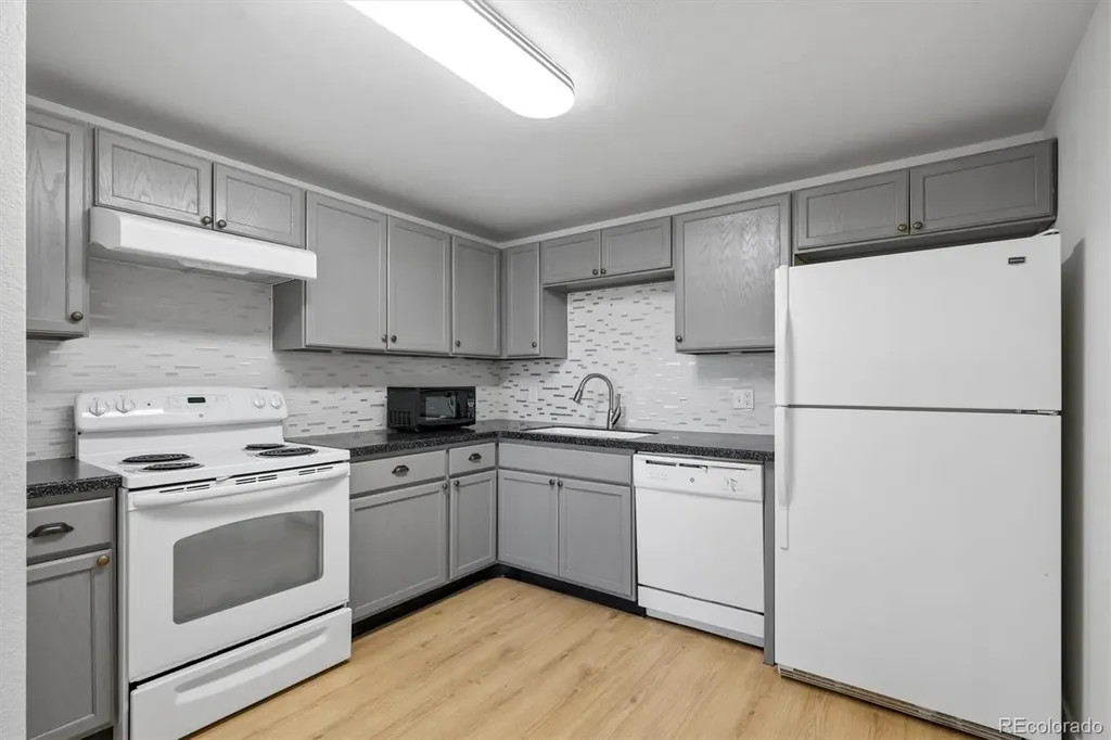1087 Ingalls Street Denver CO 80214
