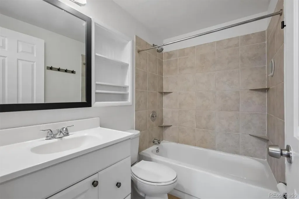 1087 Ingalls Street Denver CO 80214