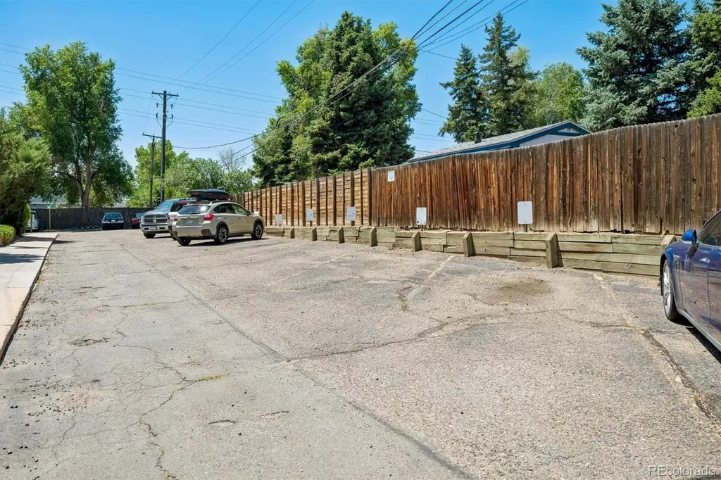 1087 Ingalls Street Denver CO 80214