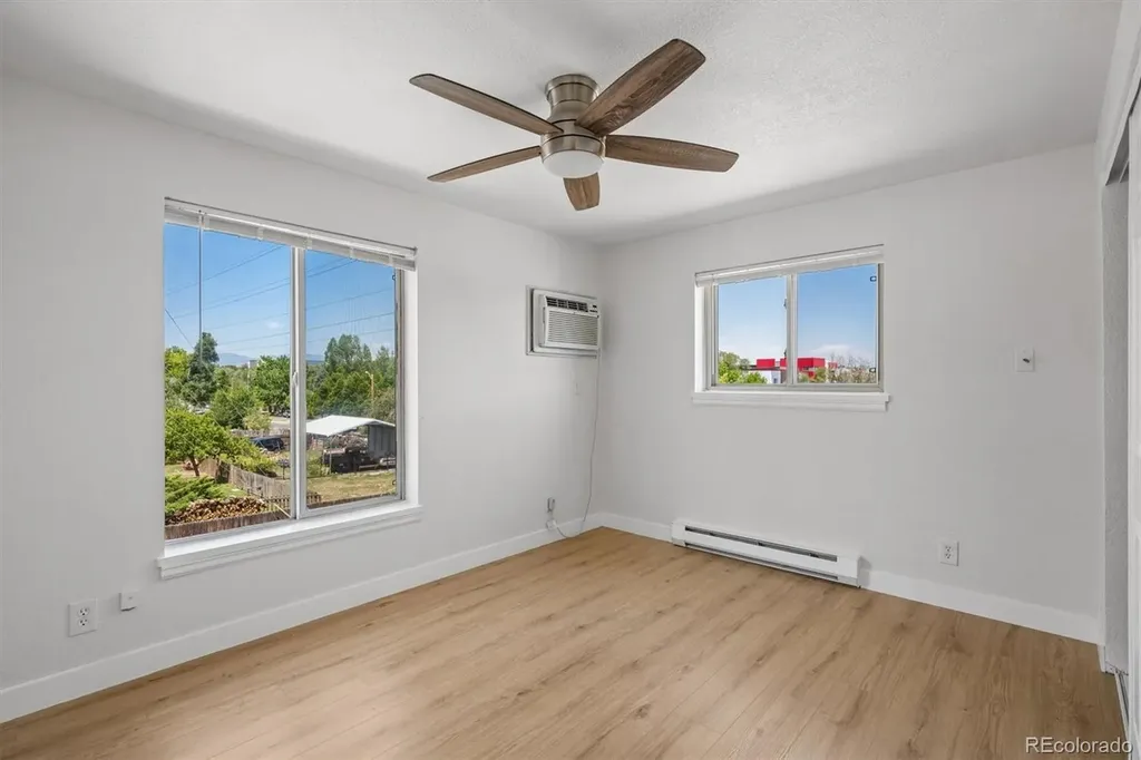 1087 Ingalls Street Denver CO 80214