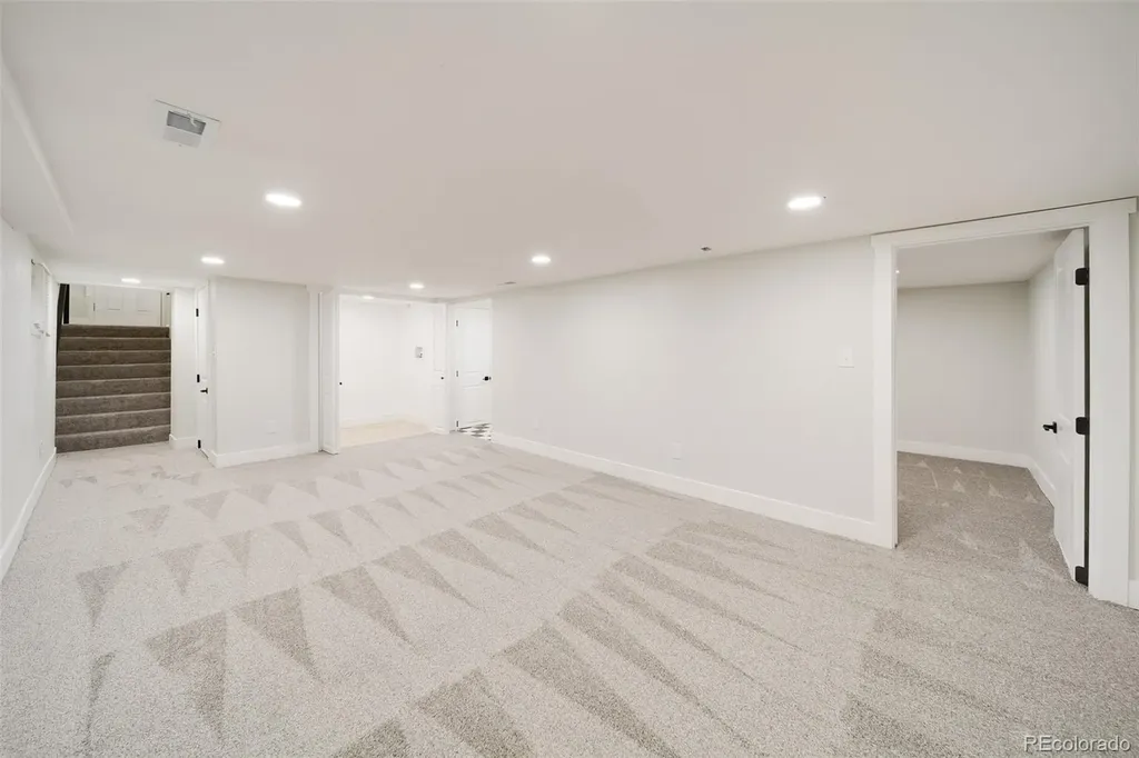257 Hazel Court Denver CO 80219
