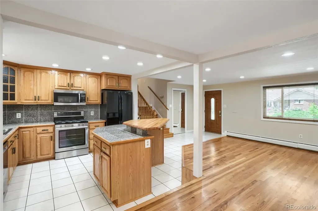 1260 E Easter Avenue Centennial CO 80122
