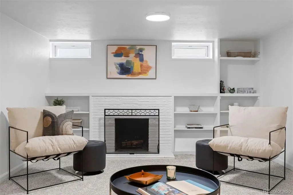 795 Jasmine Street Denver CO 80220