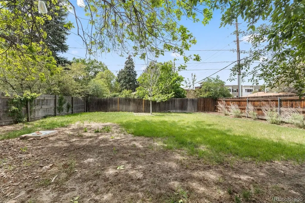 795 Jasmine Street Denver CO 80220