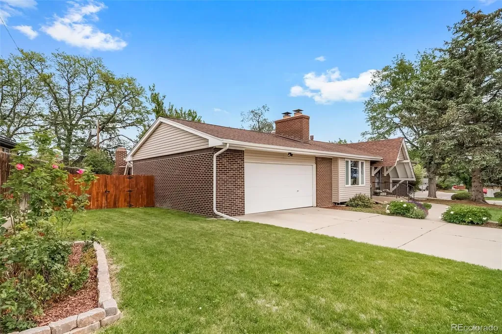 8070 Greenwood Court Denver CO 80221