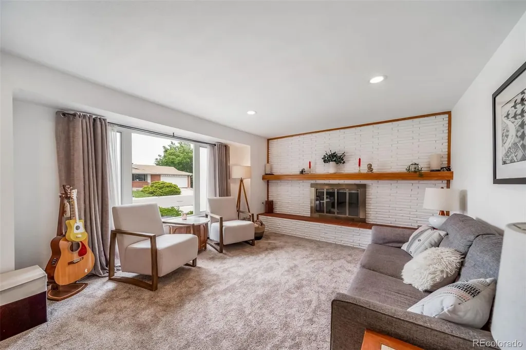 8070 Greenwood Court Denver CO 80221