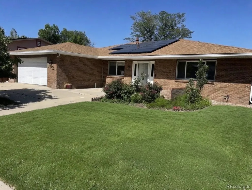 802 S 11th Avenue Brighton CO 80601