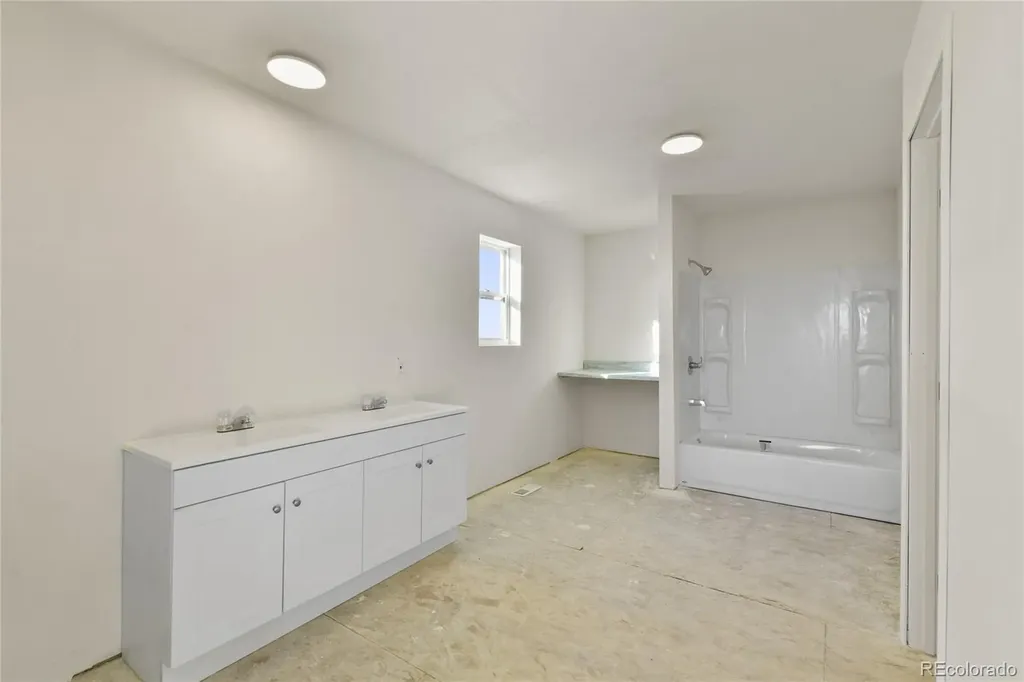 307 Road 108.6 Alamosa CO 81101