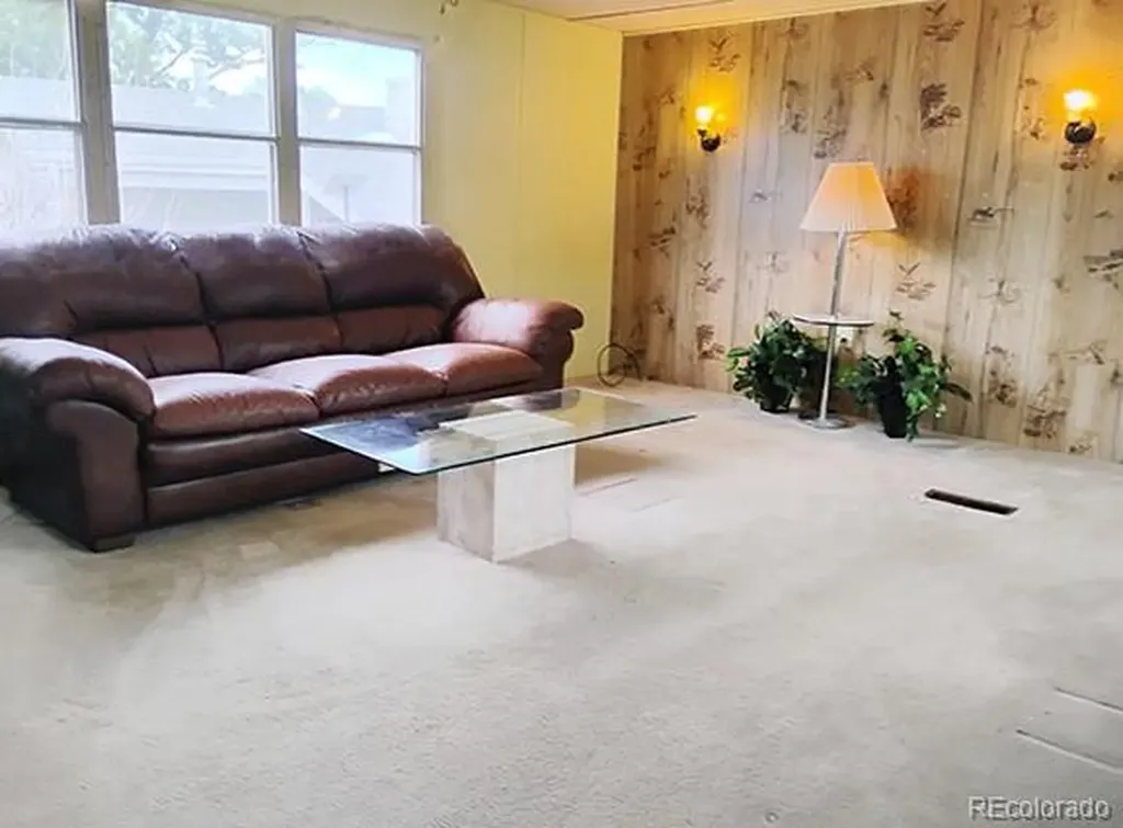 1801 W 92nd Avenue Denver CO 80260