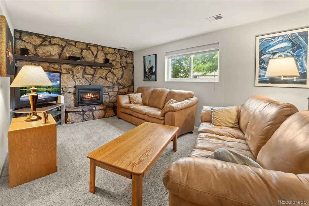 3057 S Alton Court Denver CO 80231