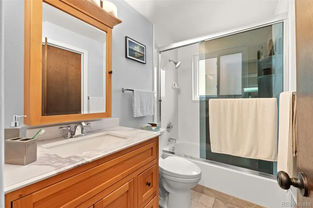 3057 S Alton Court Denver CO 80231