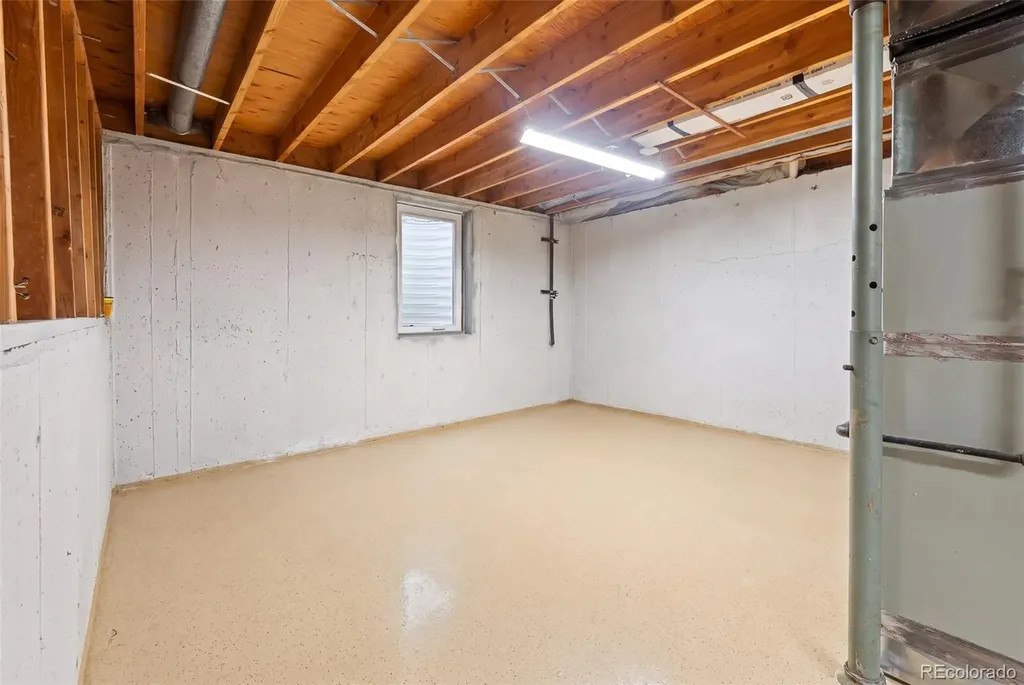 3057 S Alton Court Denver CO 80231