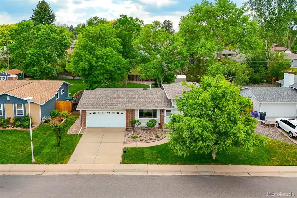 3057 S Alton Court Denver CO 80231