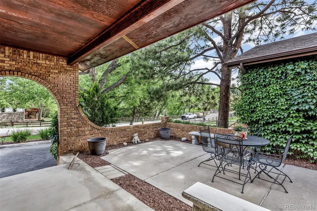11480 W Bear Creek Drive Lakewood CO 80227