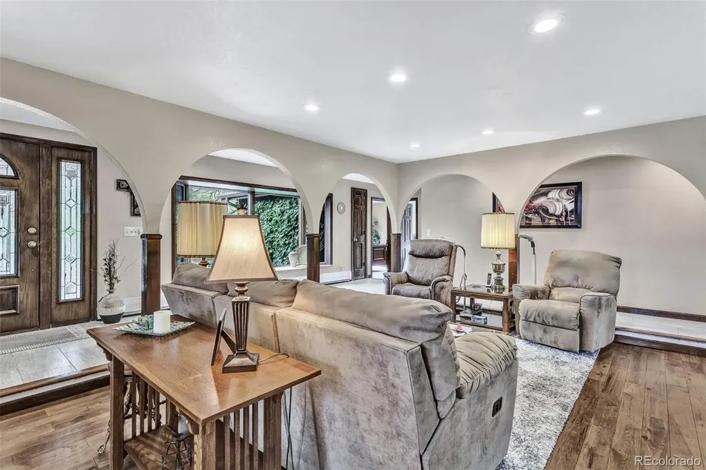 11480 W Bear Creek Drive Lakewood CO 80227