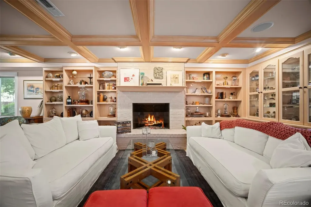 3 Harrogate Terrace Pueblo CO 81001