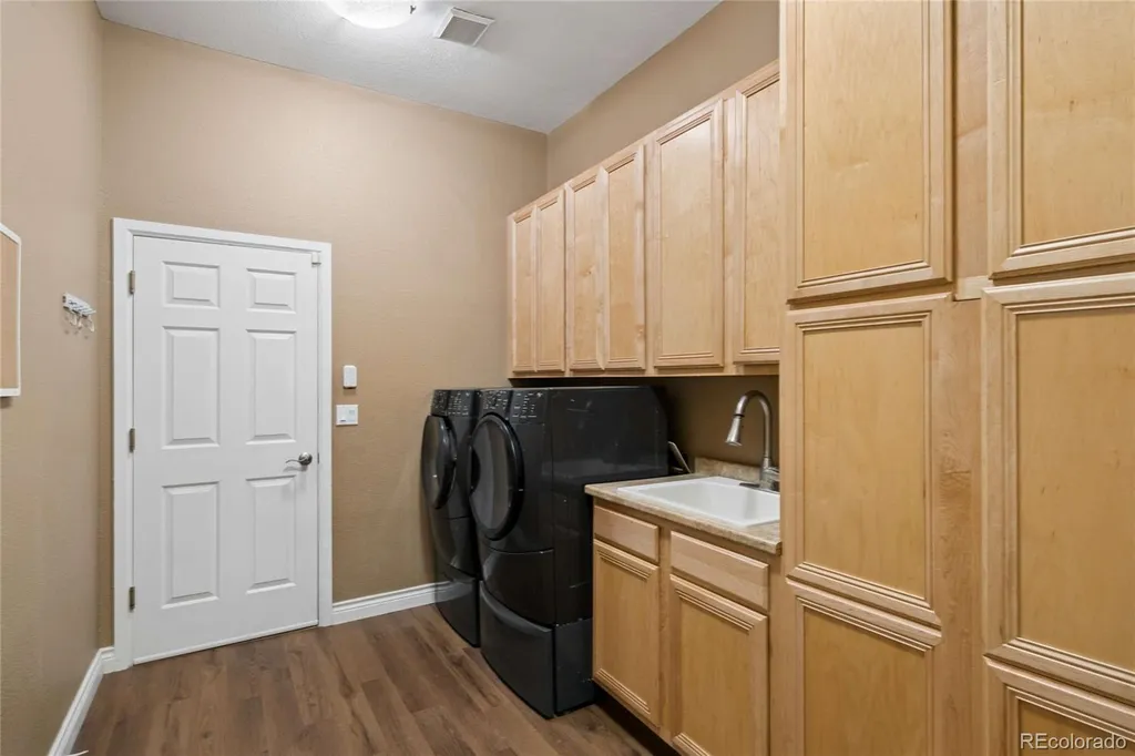 5497 S Zang Court Littleton CO 80127