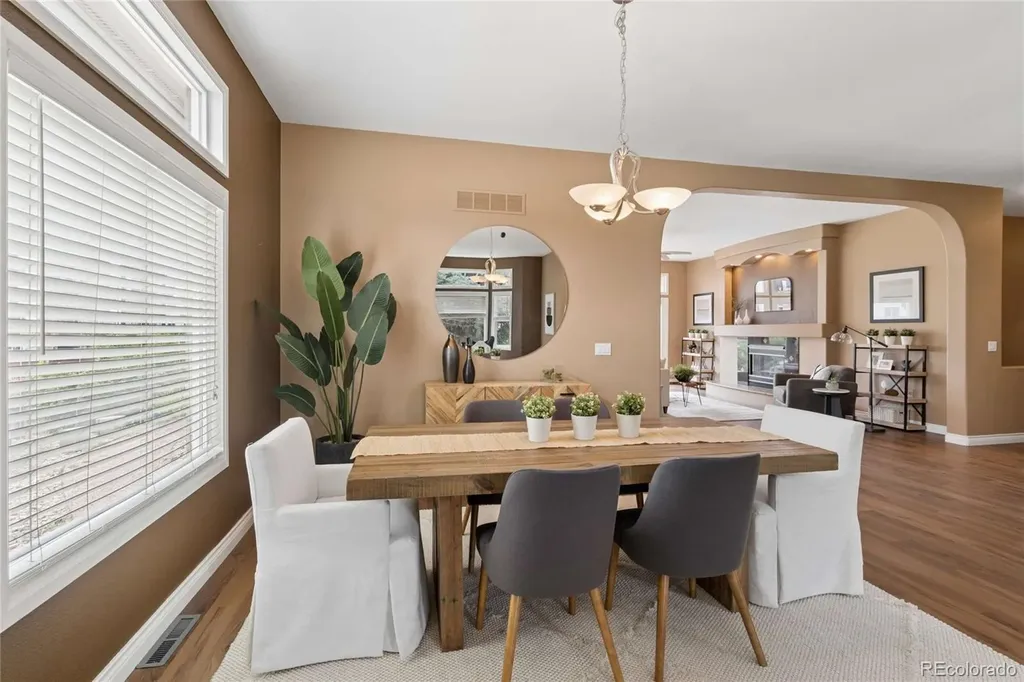 5497 S Zang Court Littleton CO 80127