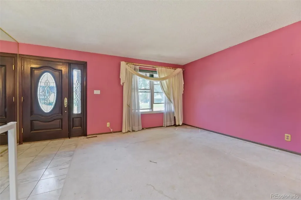 5040 Uvalda Street Denver CO 80239