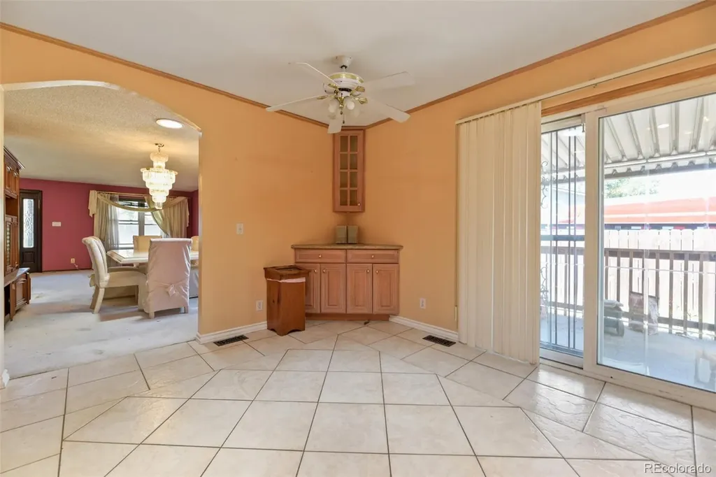 5040 Uvalda Street Denver CO 80239
