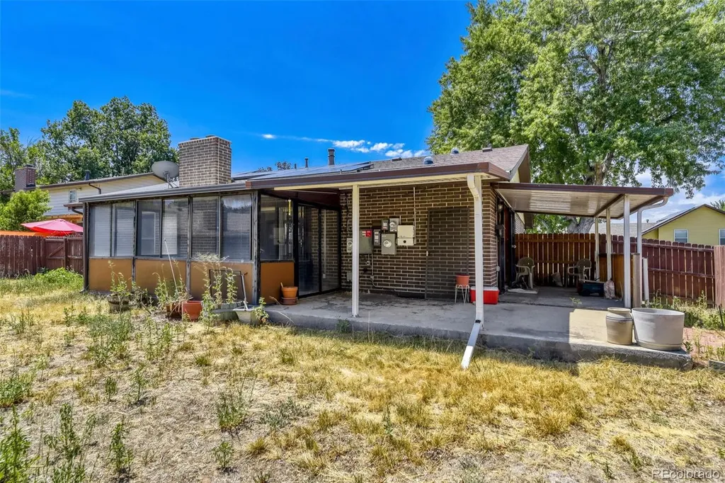5040 Uvalda Street Denver CO 80239
