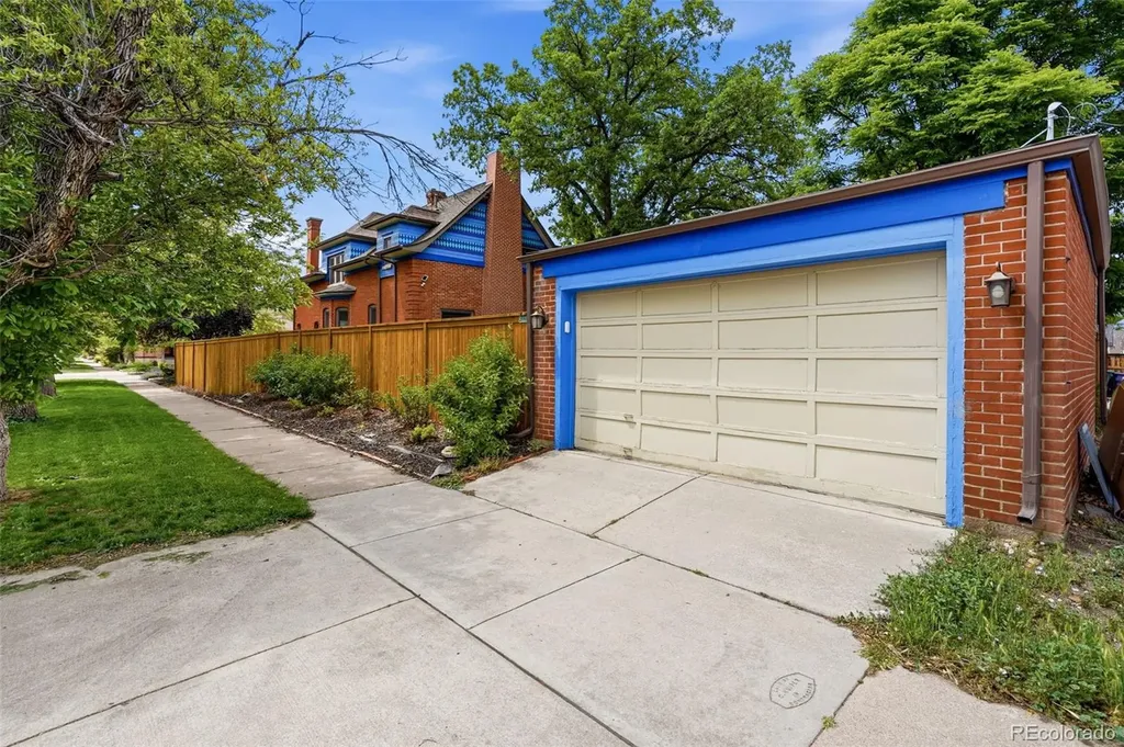 994 S Washington Street Denver CO 80209