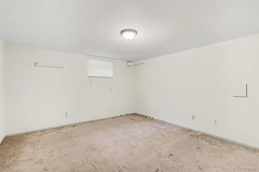 958 S Jasmine Street Denver CO 80224