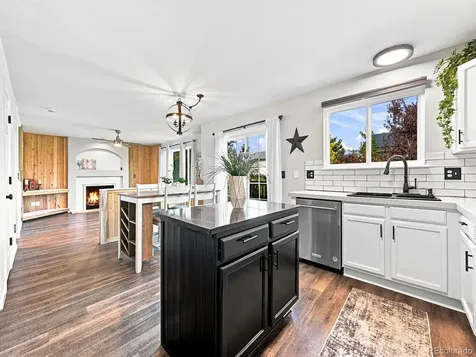 5571 S Yakima Street Aurora CO 80015