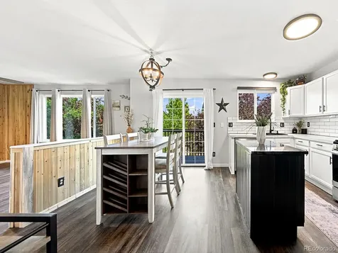 5571 S Yakima Street Aurora CO 80015