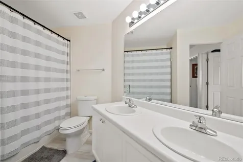 7638 S Hudson Way Centennial CO 80122