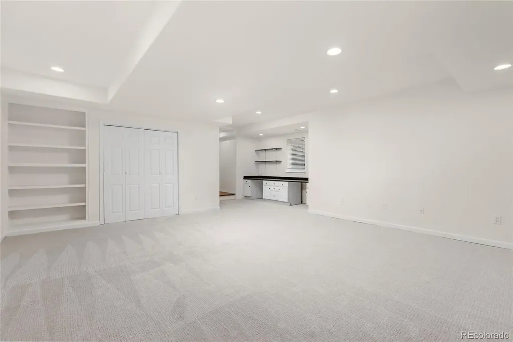 1732 E Phillips Avenue Littleton CO 80122