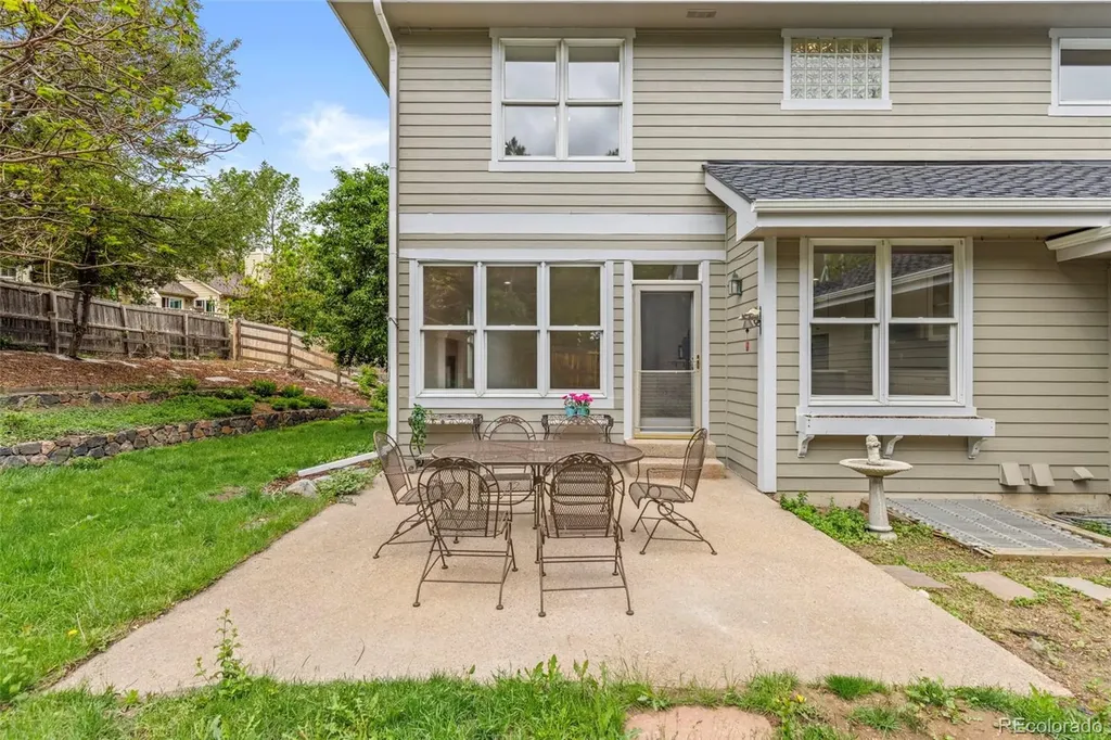 1732 E Phillips Avenue Littleton CO 80122