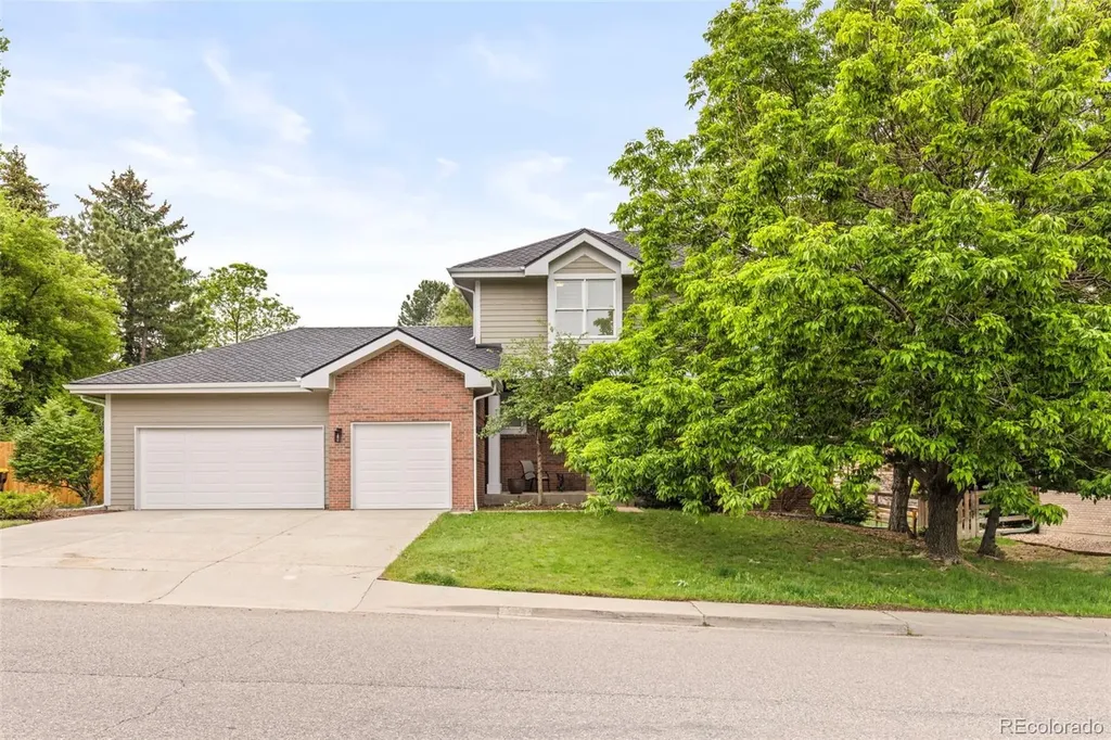 1732 E Phillips Avenue Littleton CO 80122