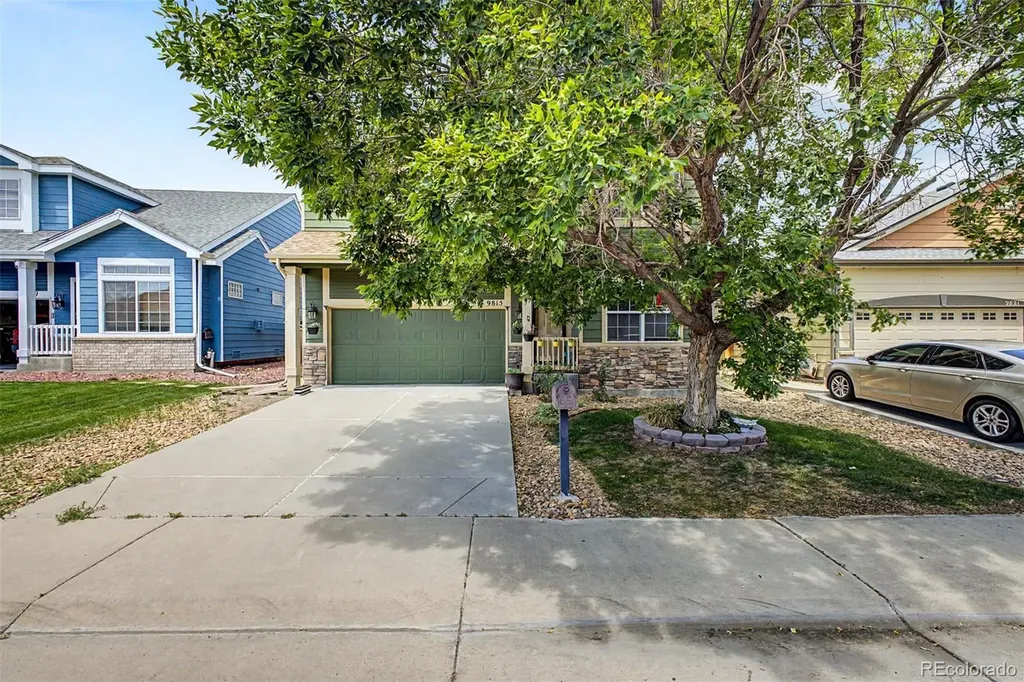 9815 Eagle Creek Circle Commerce City CO 80022