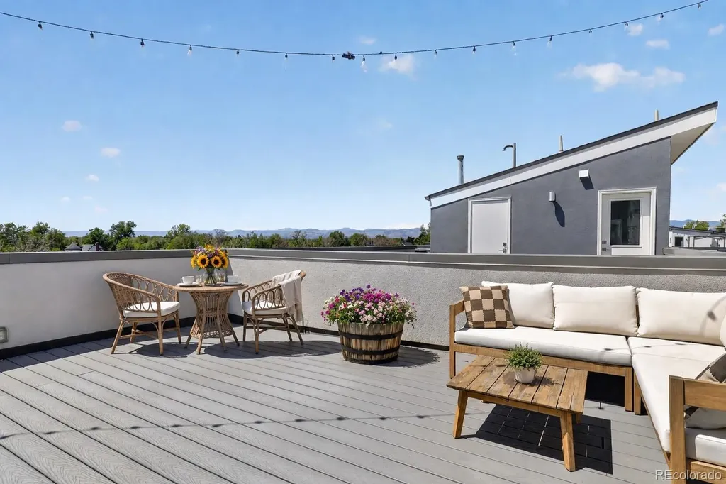 4922 Lowell Boulevard Denver CO 80221