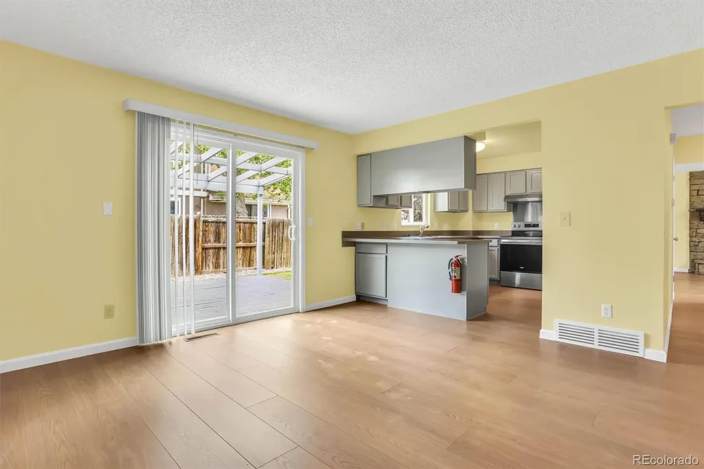 8913 E Chenango Avenue Englewood CO 80111