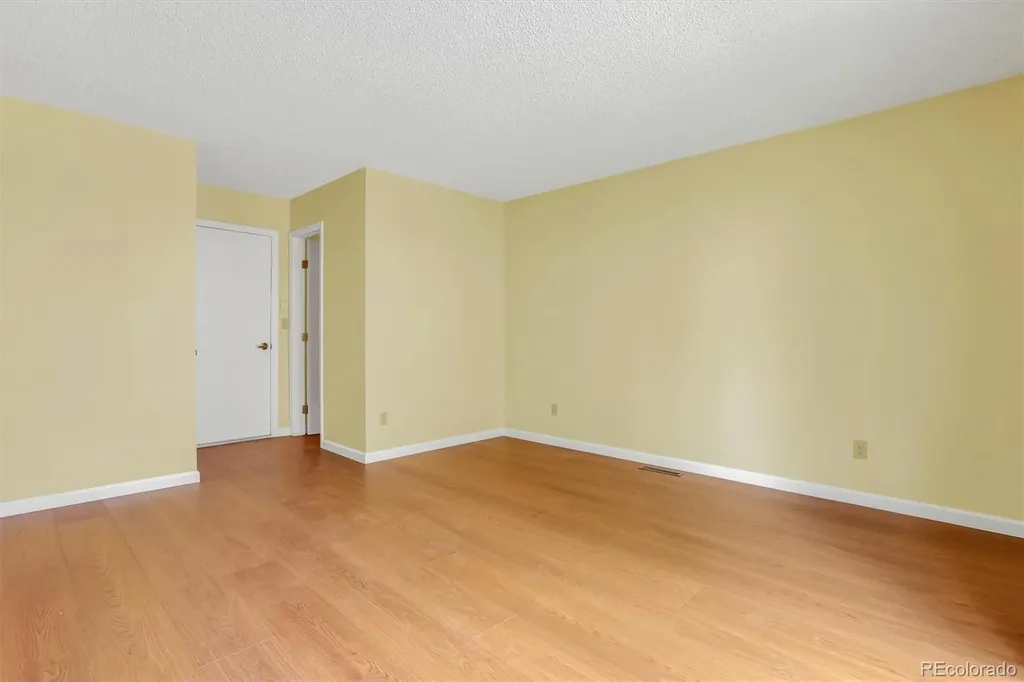 8913 E Chenango Avenue Englewood CO 80111