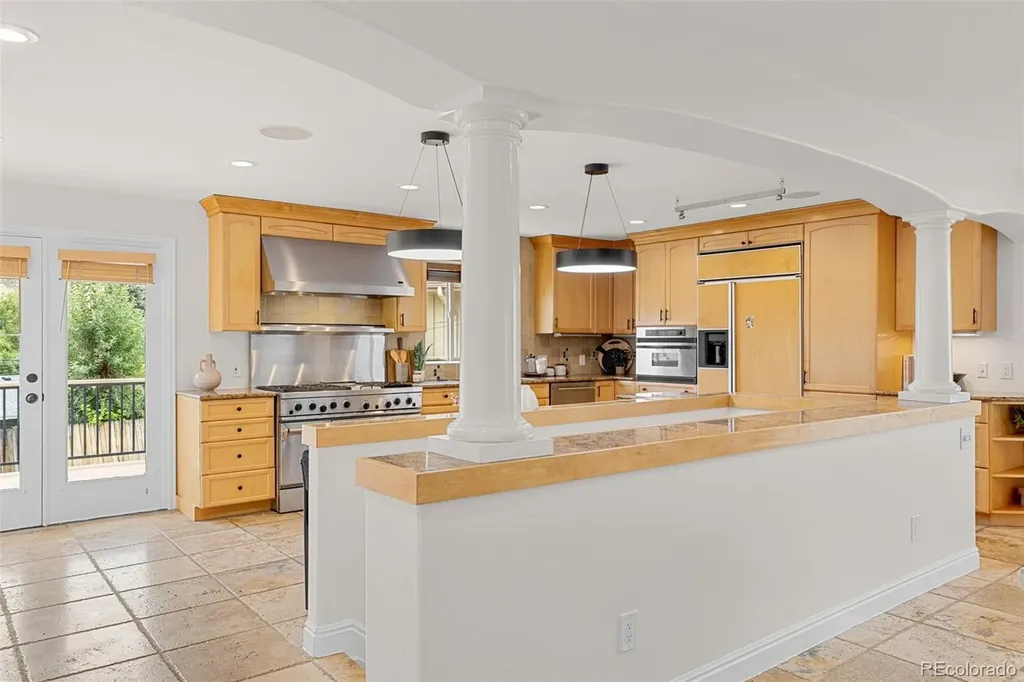 2101 Arapahoe Street Golden CO 80401