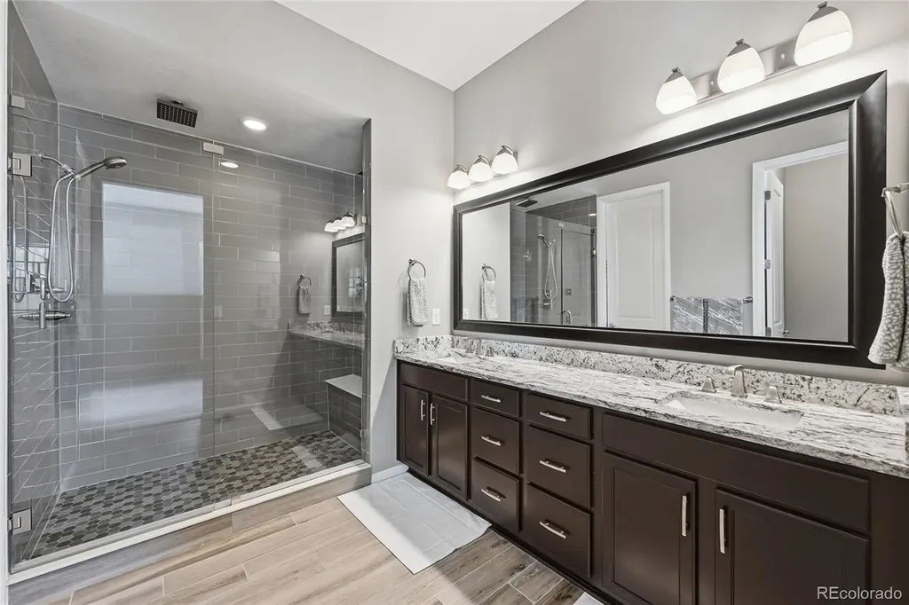 6449 Village Lane Centennial CO 80111