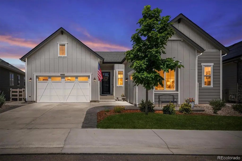 8985 Chalk Creek Place Littleton CO 80125