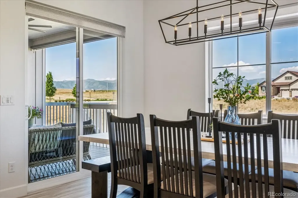 8985 Chalk Creek Place Littleton CO 80125