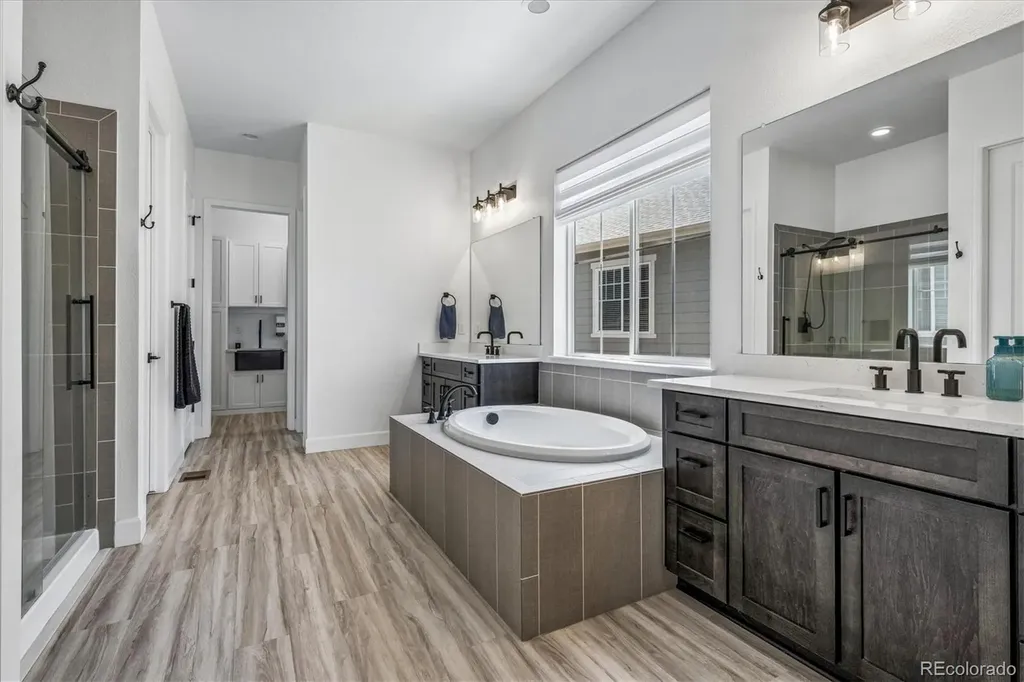 8985 Chalk Creek Place Littleton CO 80125
