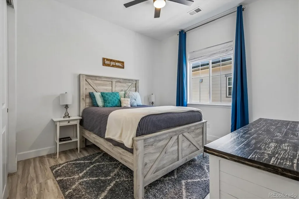 8985 Chalk Creek Place Littleton CO 80125