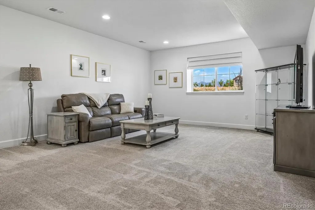 8985 Chalk Creek Place Littleton CO 80125
