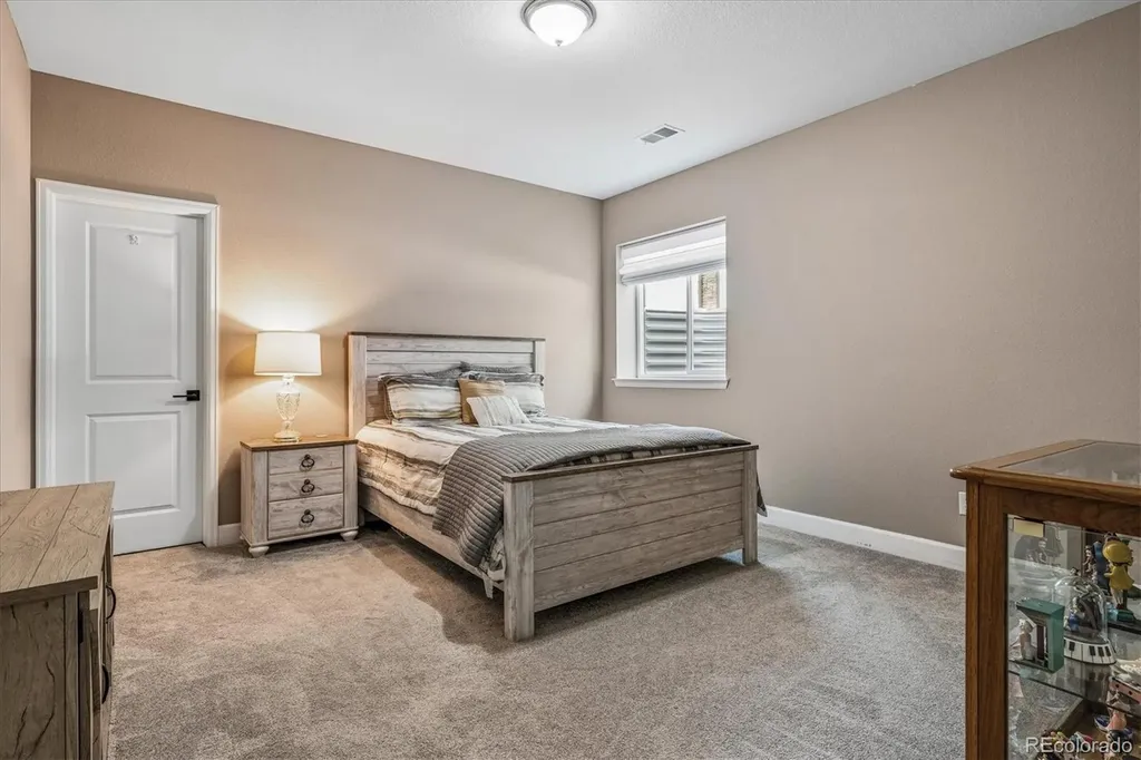 8985 Chalk Creek Place Littleton CO 80125