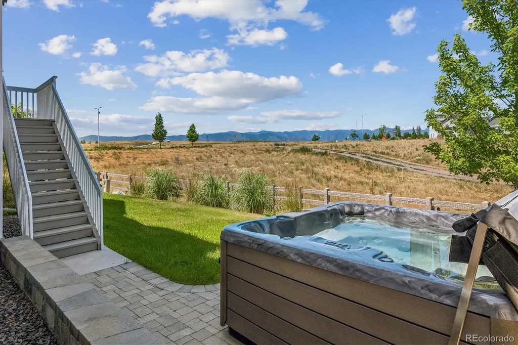 8985 Chalk Creek Place Littleton CO 80125