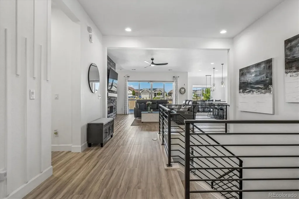 8985 Chalk Creek Place Littleton CO 80125