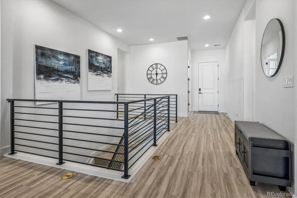 8985 Chalk Creek Place Littleton CO 80125
