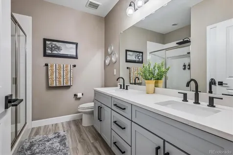 8985 Chalk Creek Place Littleton CO 80125